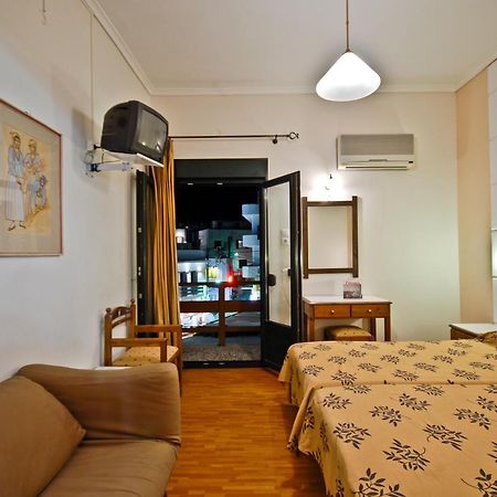 Hotel Coronis Naxos City Екстер'єр фото