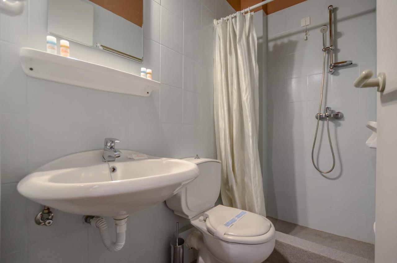 Hotel Coronis Naxos City Екстер'єр фото