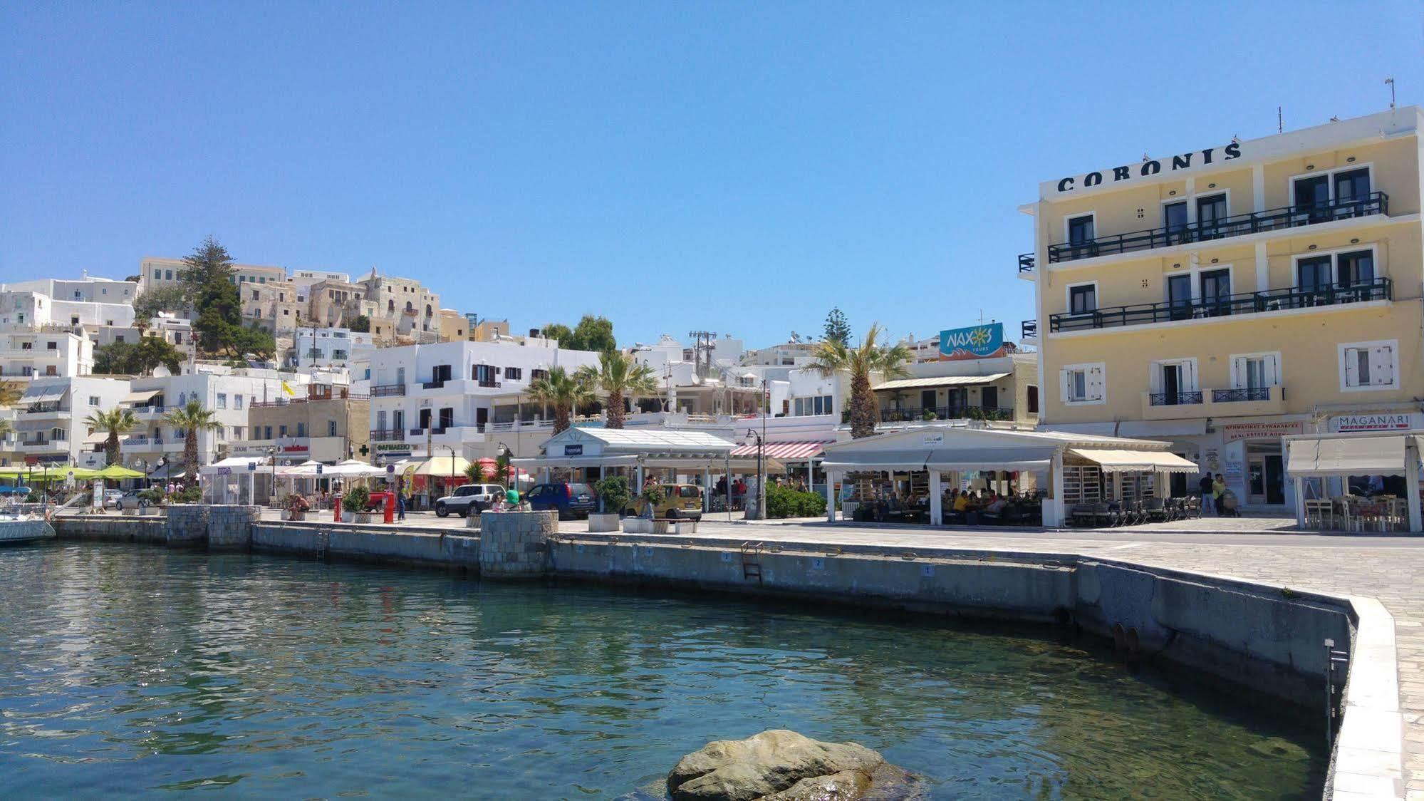 Hotel Coronis Naxos City Екстер'єр фото